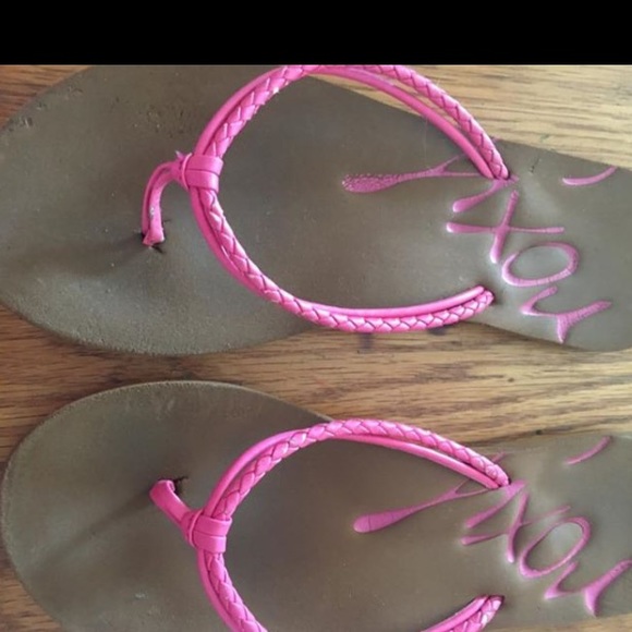 Cute Roxy Flip Flops - Picture 1 of 1